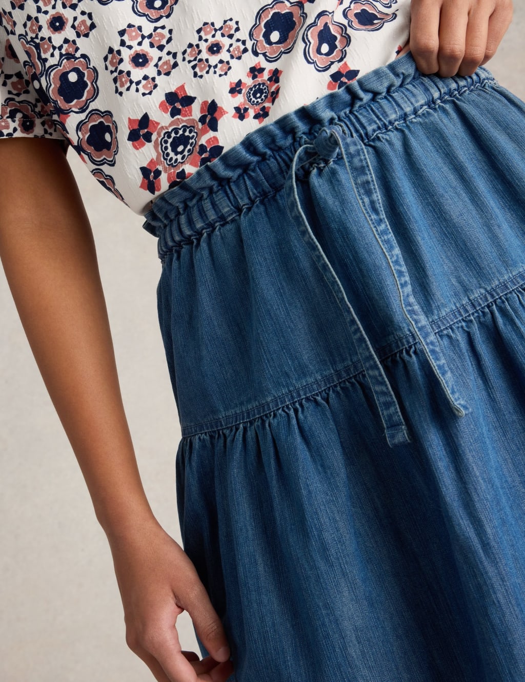 Elastic waist denim midi skirt clearance
