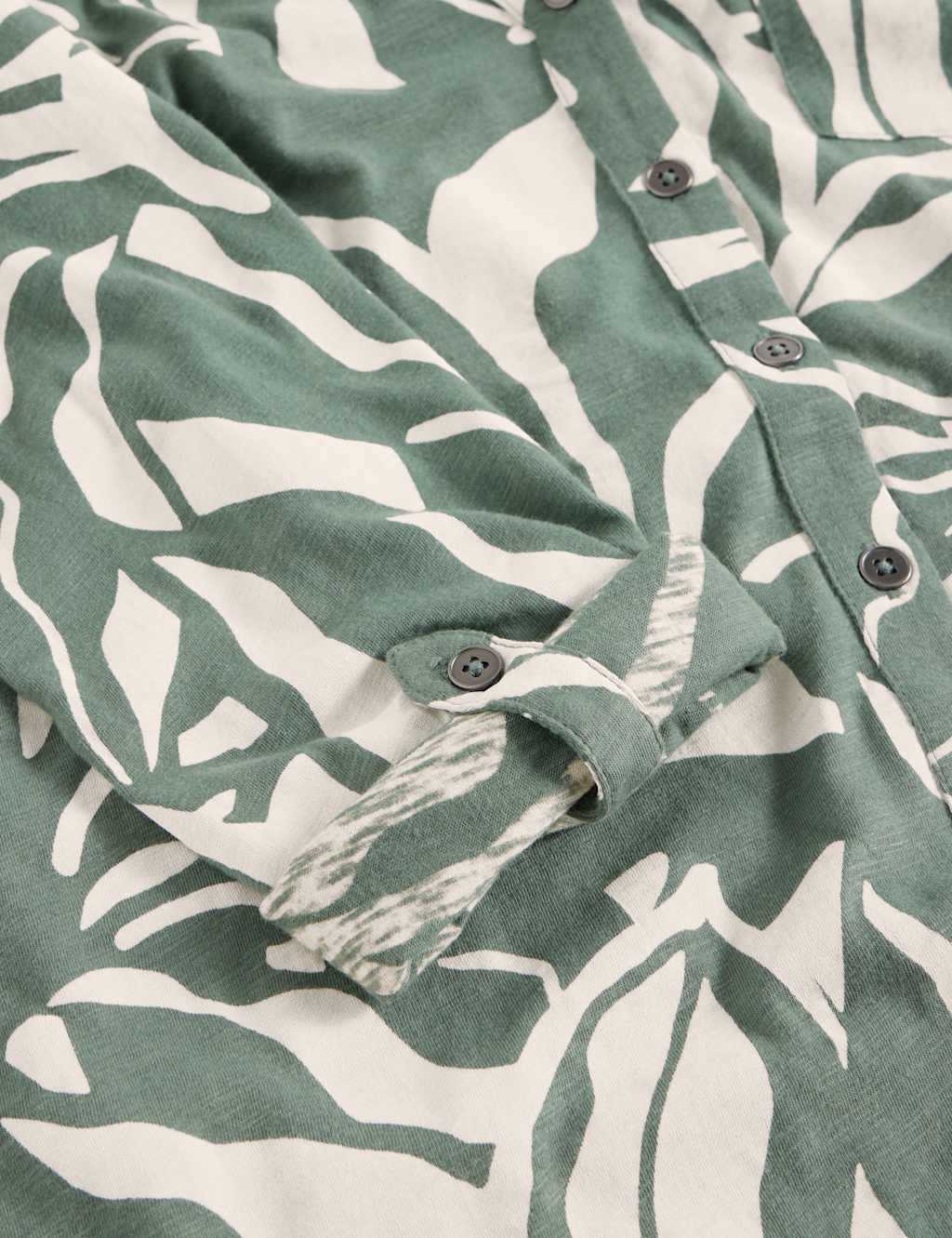 Pure Cotton Leaf Print Collared Longline Shirt 6 of 6
