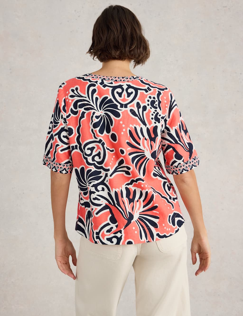 Linen Blend Printed V-Neck Top 4 of 6