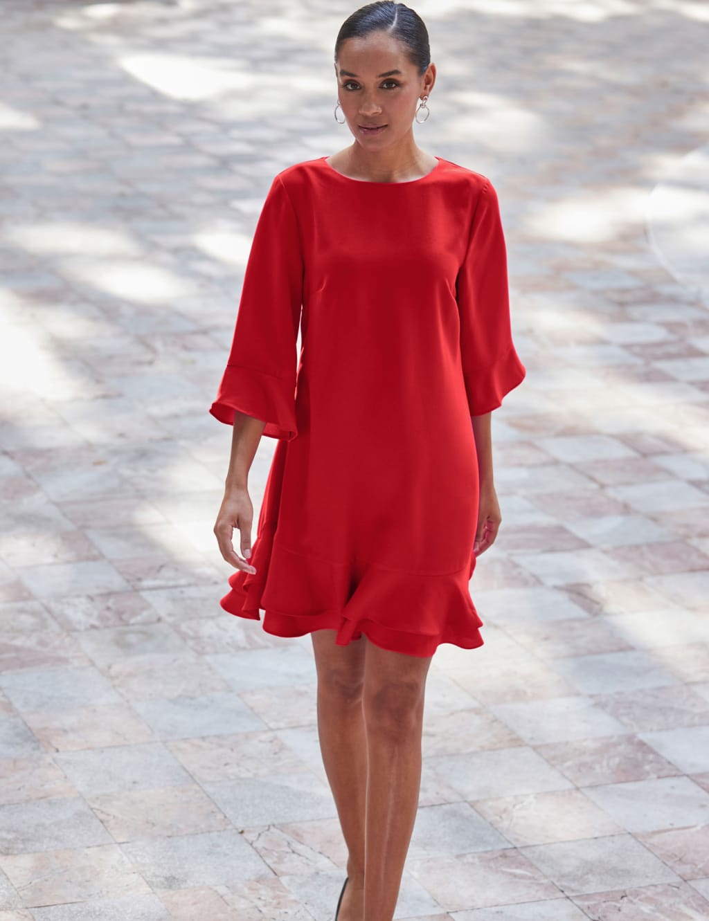 Frill hem shift dress top