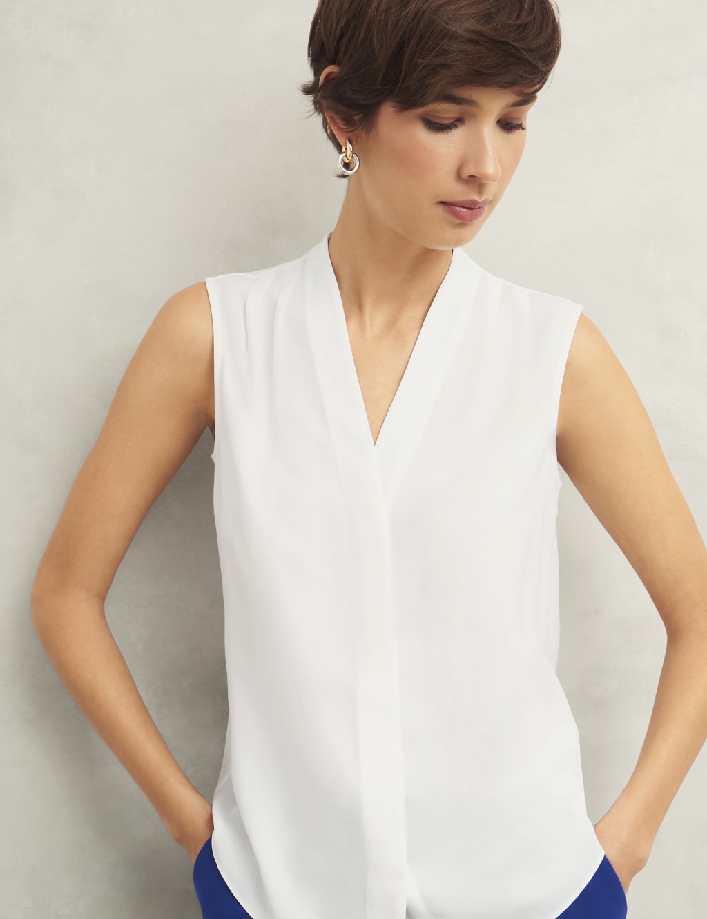V-Neck Blouse 4 of 5