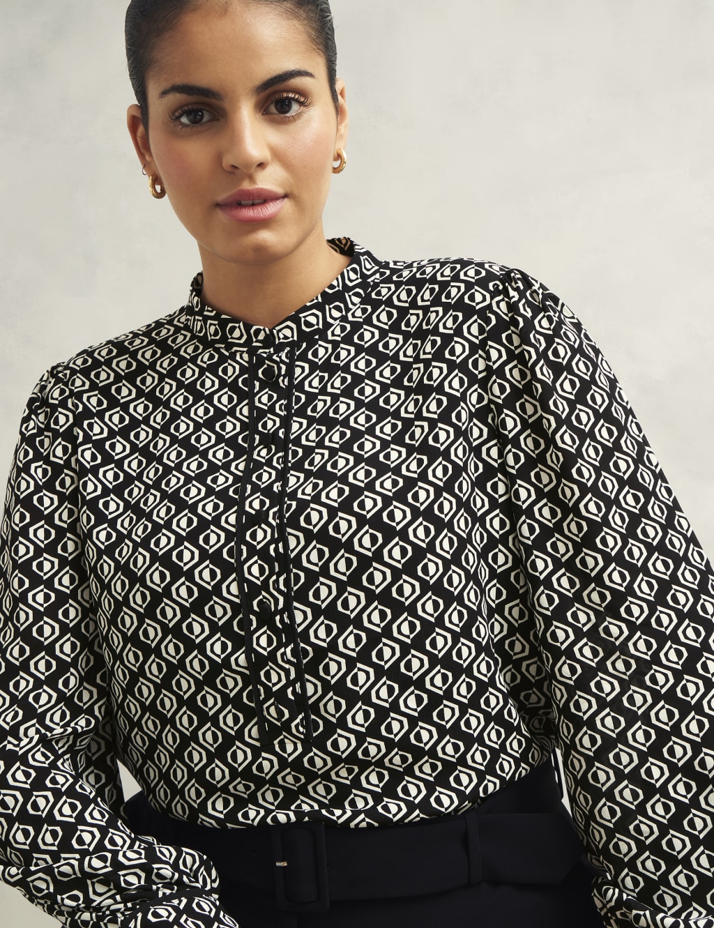 Geometric Button Detail Blouson Sleeve Blouse 6 of 9