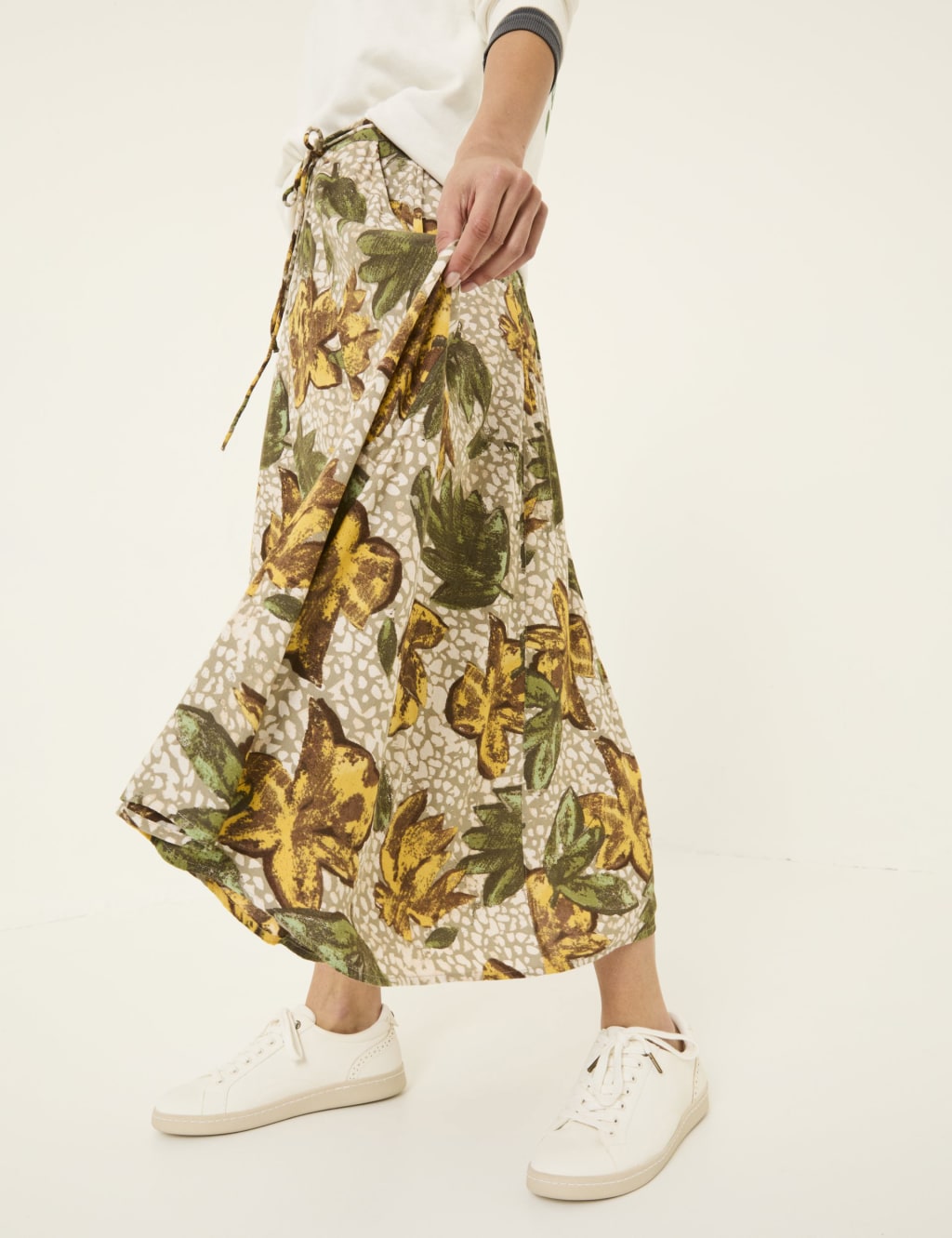 Printed Midi Wrap Skirt 3 of 5