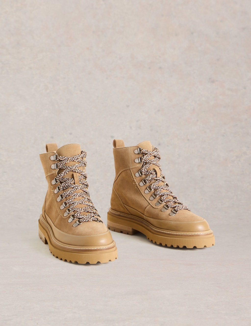 Leather Hiker Lace Up Flat Walking Boots