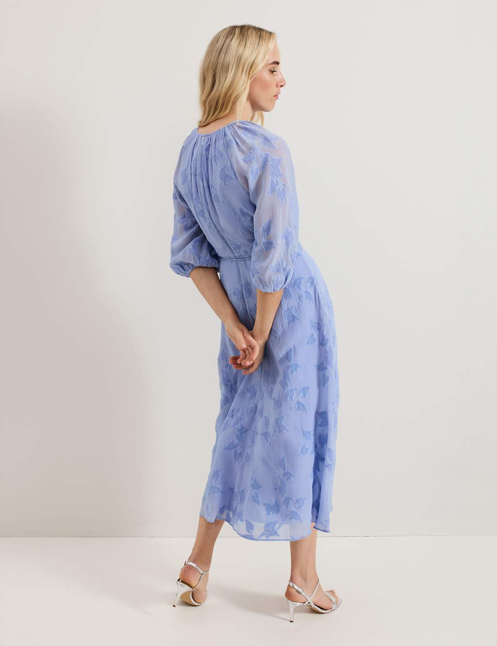 Floral Round Neck Midaxi Skater Dress 3 of 7