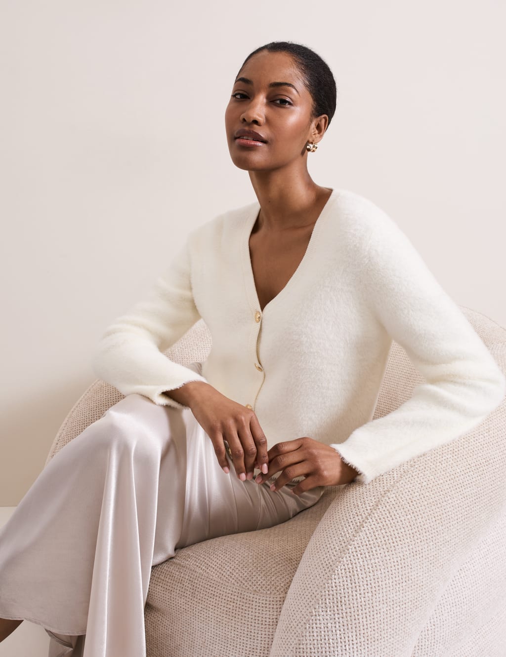 Textured V-Neck Cardigan 6 of 8