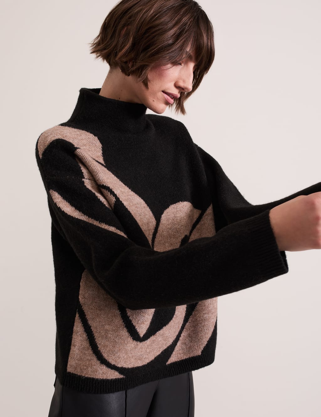 Chain print jumper shop