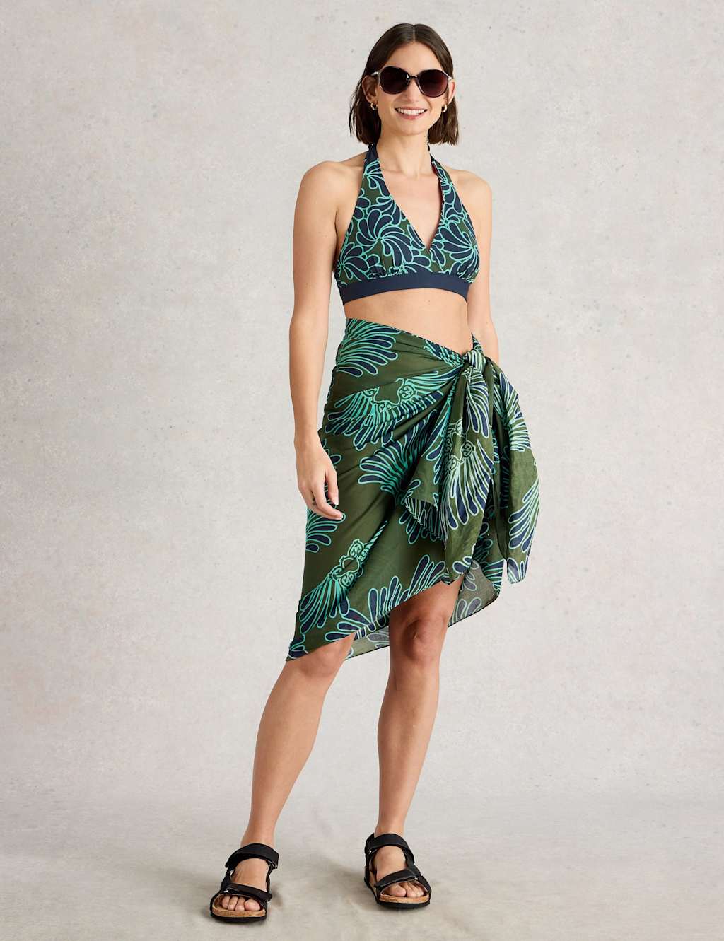 Reversible Halterneck Triangle Bikini Top 3 of 7