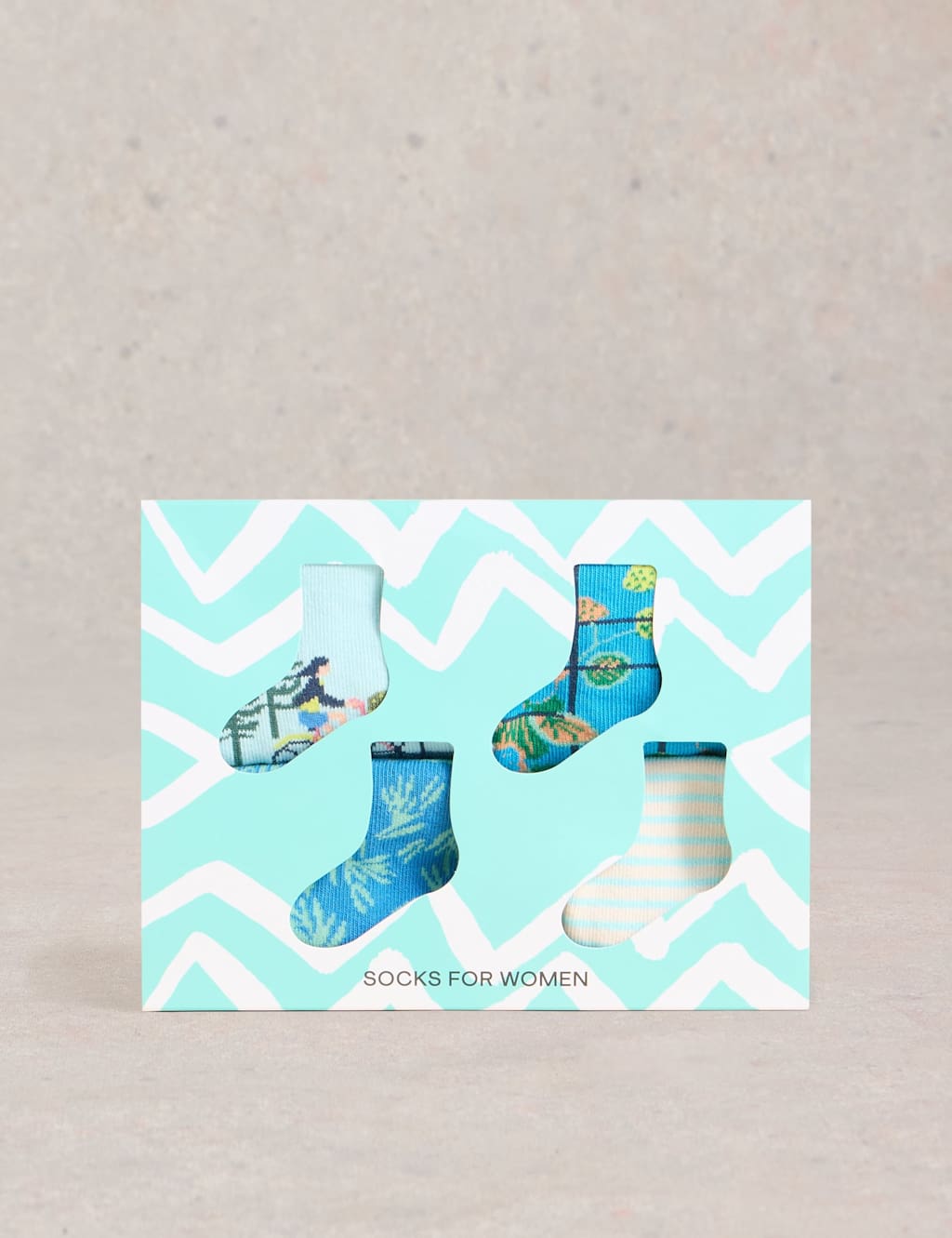 4pk Cotton Rich Patterned Ankle High Socks 2 of 4