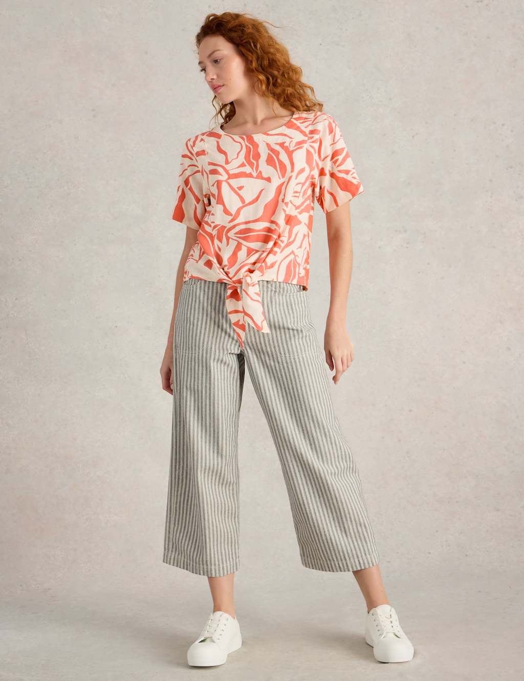 Printed Round Neck Top with Linen 3 of 6