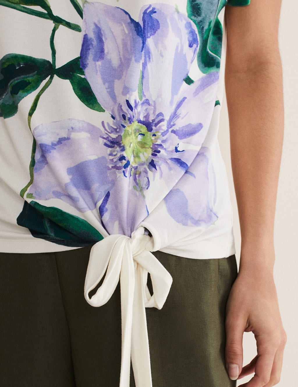 Floral Tie Front T-Shirt 6 of 6