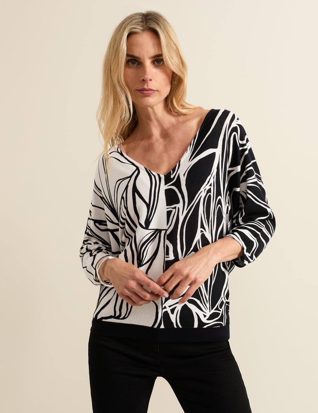 Floral Colour Block V Neck Jumper
