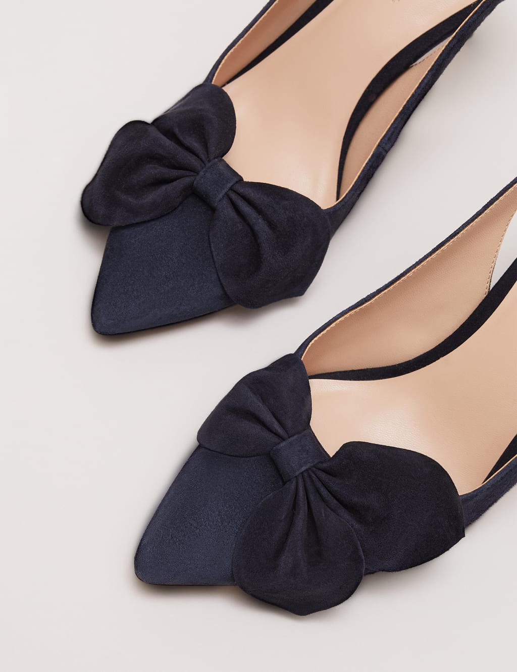 Slingback with bow top