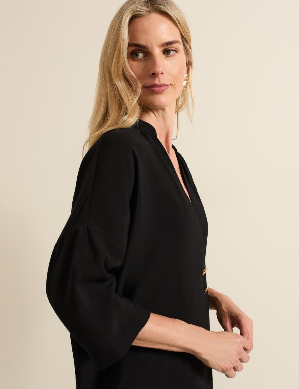 V-Neck Button Detail Shirt 7 of 7