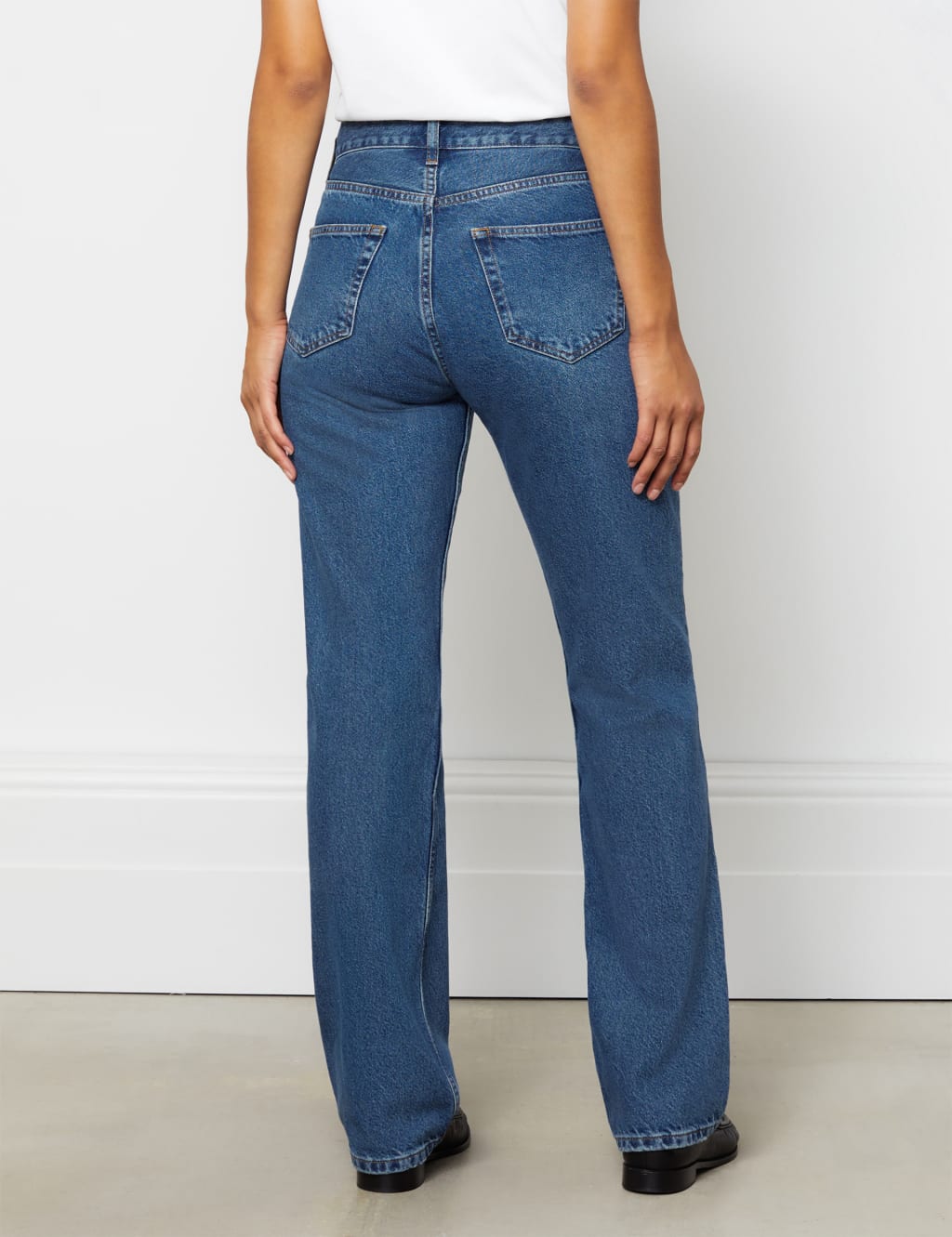 Mid Rise Straight Leg Jeans