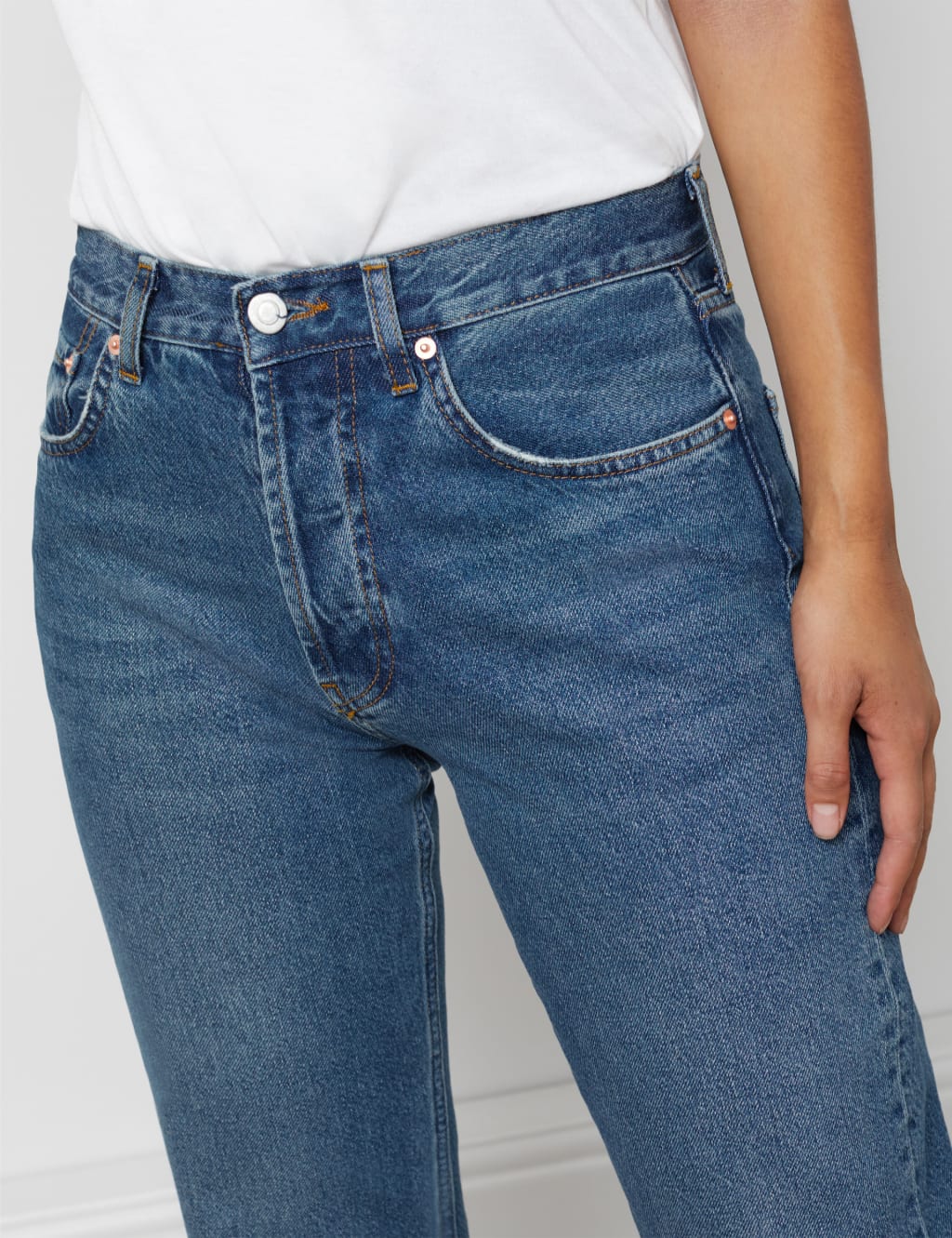 Mid Rise Straight Leg Jeans 4 of 4