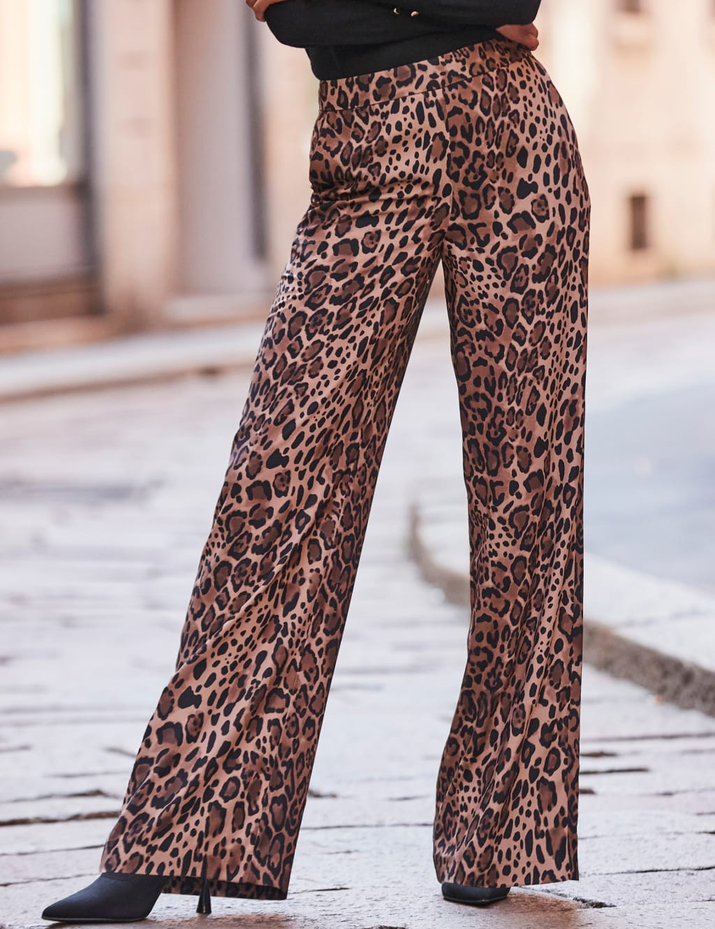 Leopard Print Wide Leg Trouser