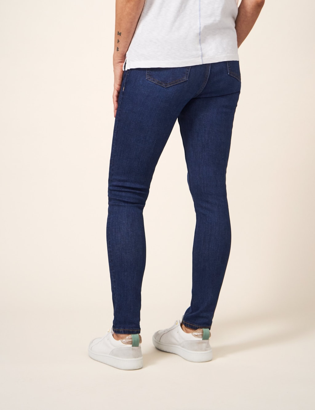 Skinny Jeans 5 of 6