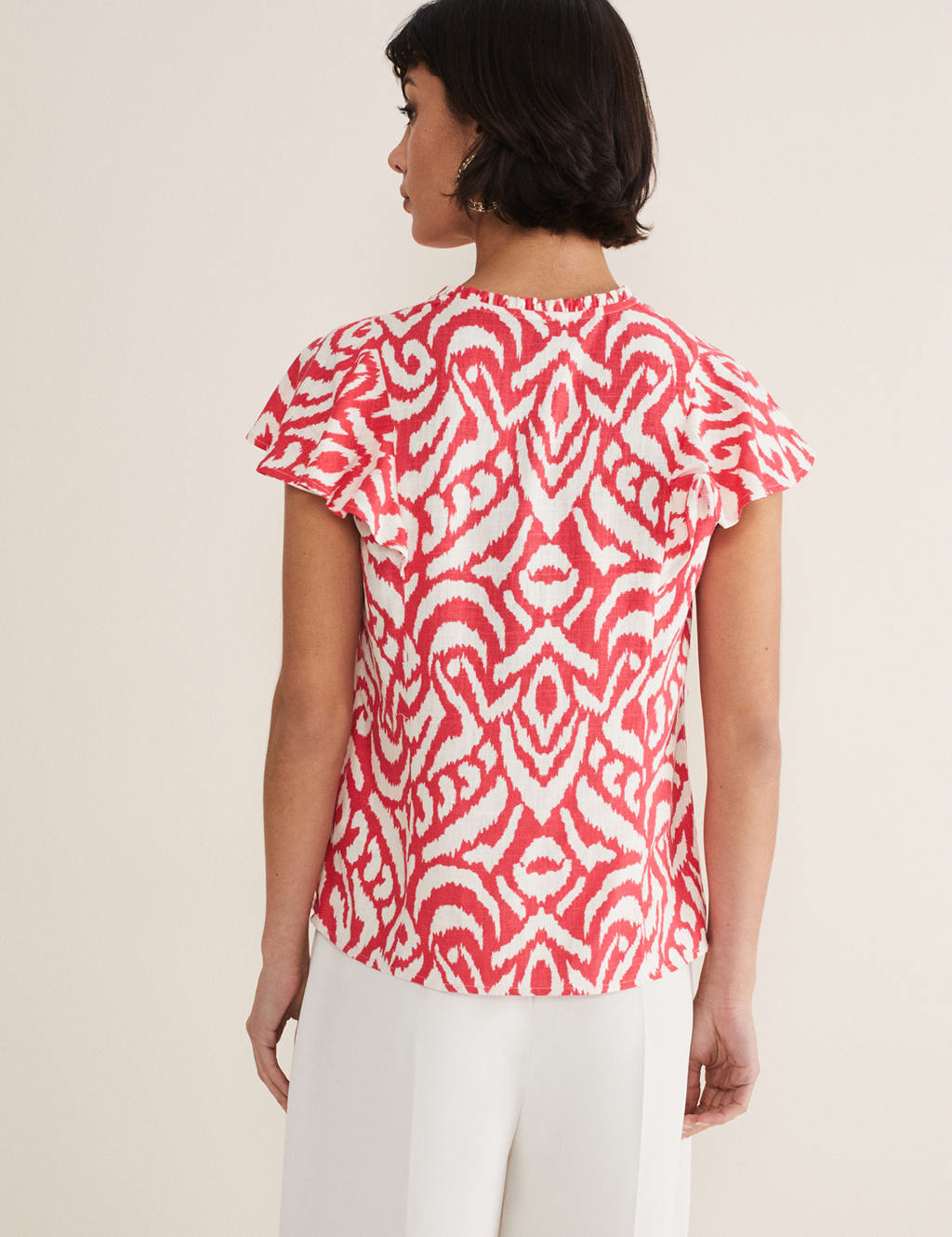 Printed V-Neck Top with Linen 4 of 6