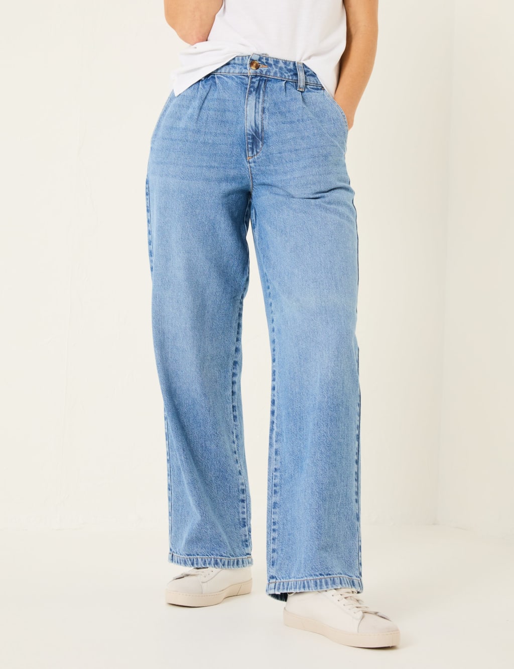 Mid Rise Wide Leg Jeans 3 of 6