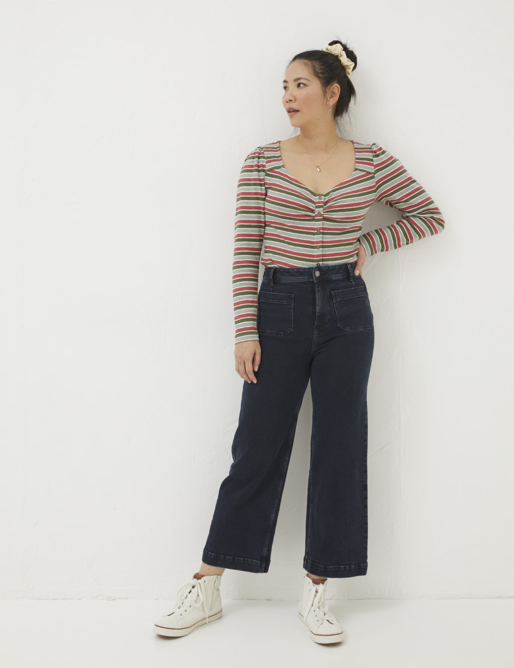 Wide Leg Cropped Jeans FatFace M S