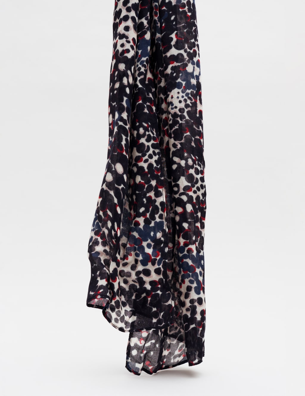 Modal Blend Circle Print Scarf 4 of 5