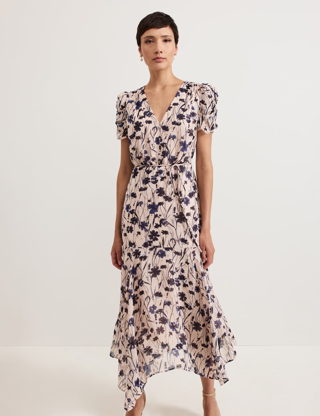Floral V-Neck Midaxi Waisted Dress 4 of 8