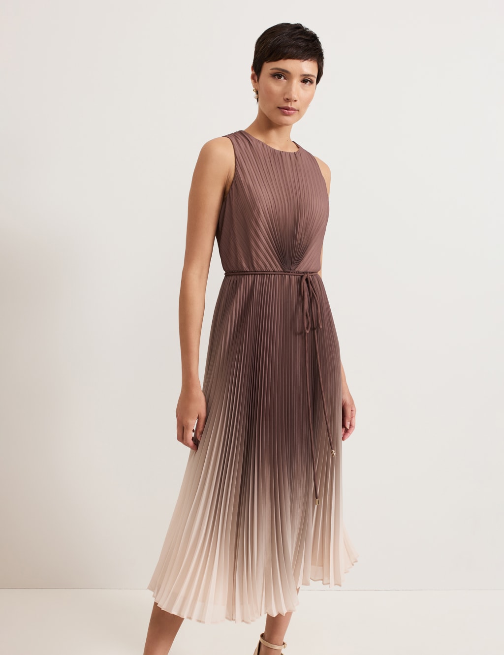 Ombre Round Neck Midi Skater Dress 4 of 8