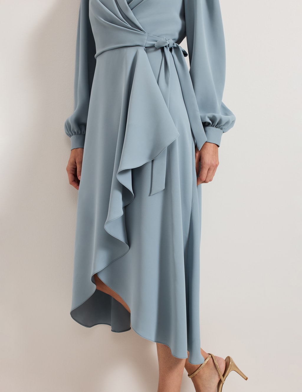 V-Neck Tie Front Midi Wrap Dress 6 of 8