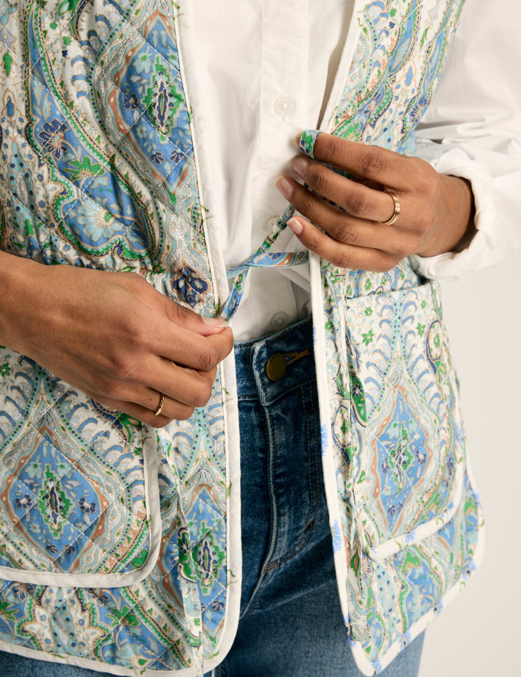 Pure Cotton Printed Quilted Waisted Gilet 5 of 7