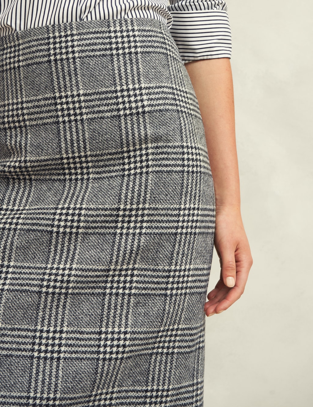 Pure Wool Checked Mini Pencil Skirt