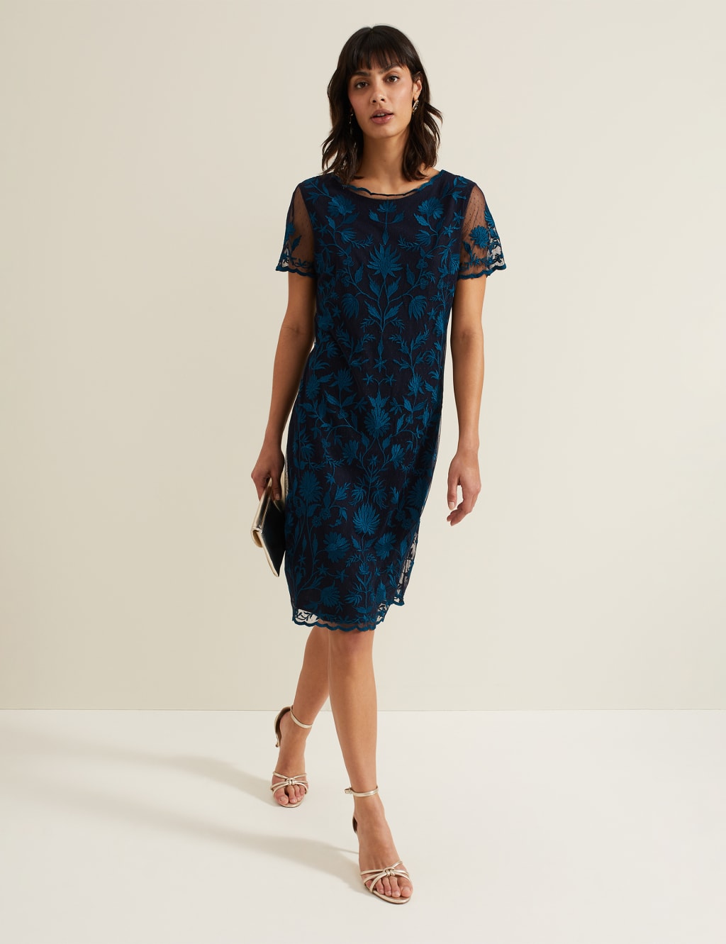 Embroidered Round Neck Knee Length Shift Dress Phase Eight M S
