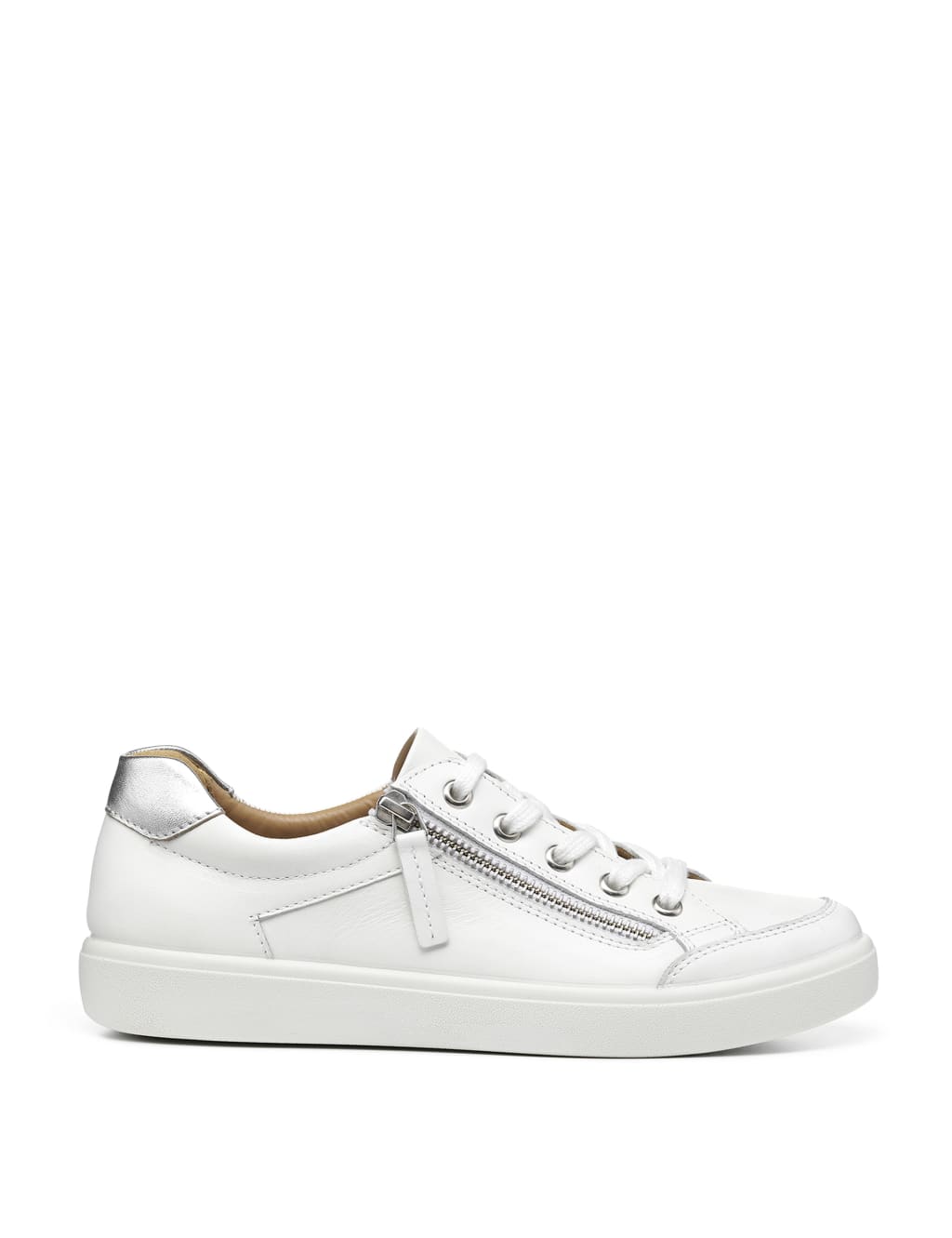 Broad fitting trainers clearance
