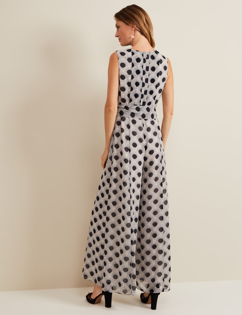 Printed Tie Detail Sleeveless Jumpsuit 3 of 7
