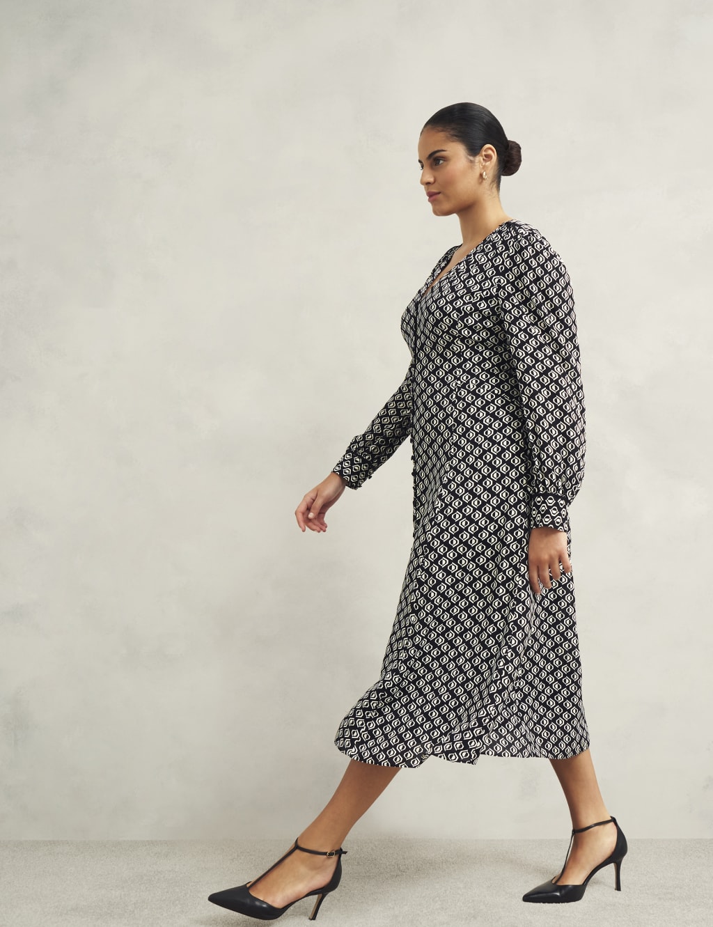 Geometric V-Neck Midi Skater Dress 4 of 10