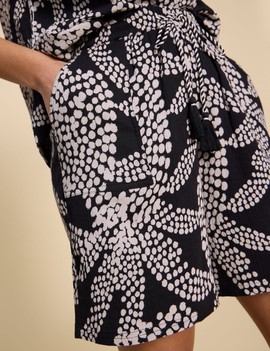 Pure Cotton Printed Shorts 5 of 6