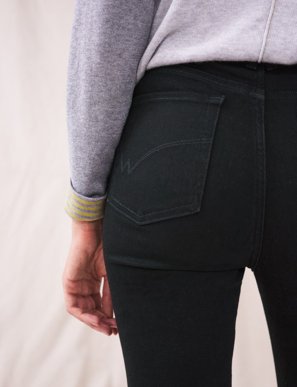 Skinny Jeans 3 of 6