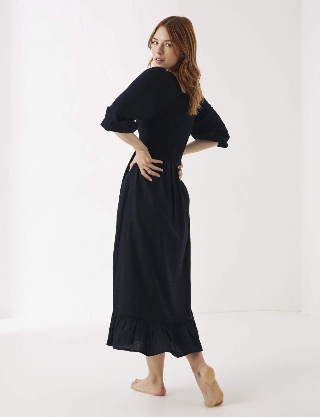 Textured Midi Tiered Dress with Linen 3 of 5