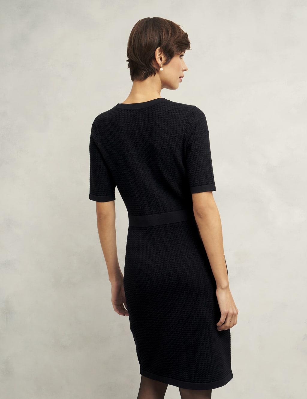 Knitted Textured Knee Length Shift Dress 4 of 8