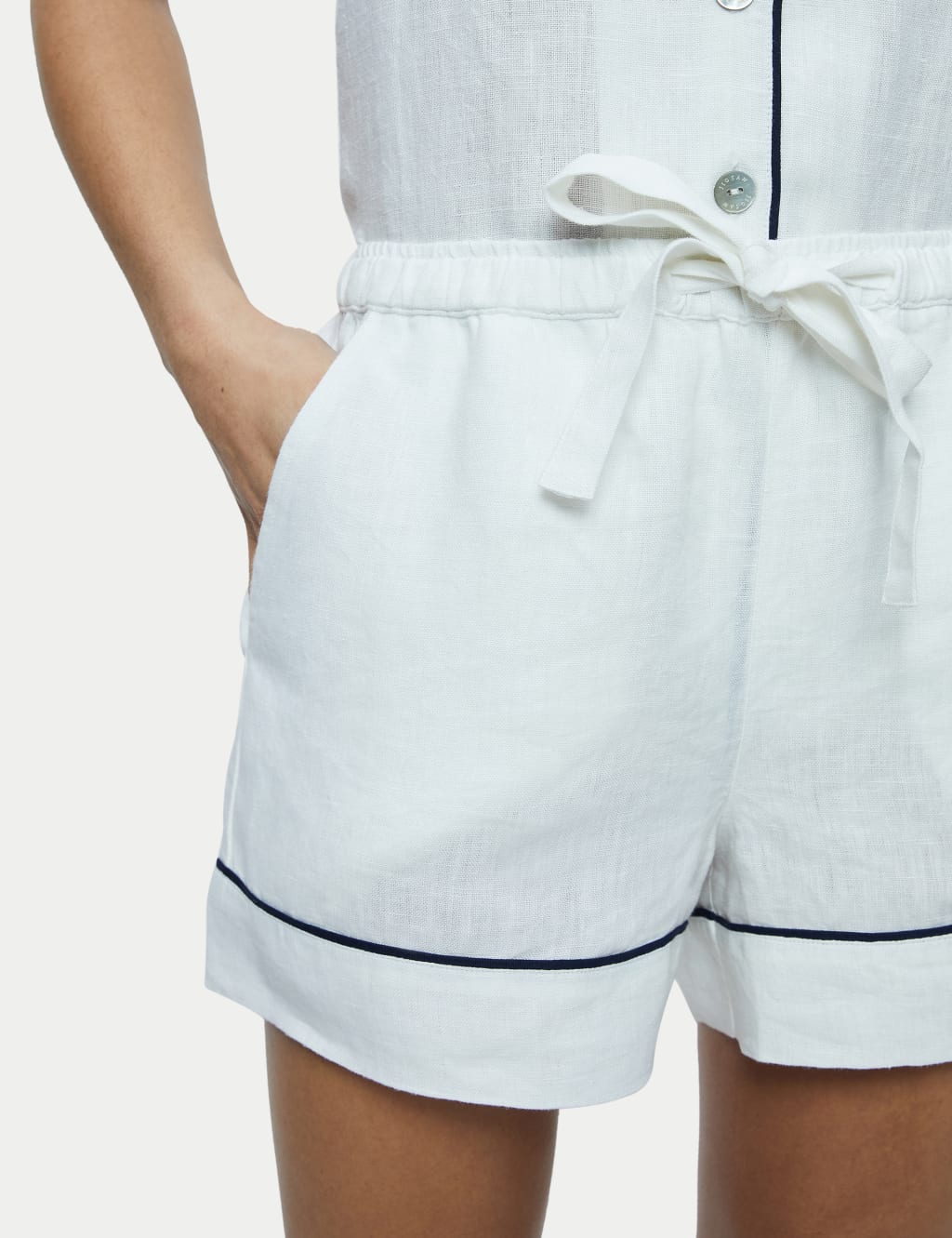 Pure Linen Short Pyjama Set 3 of 4