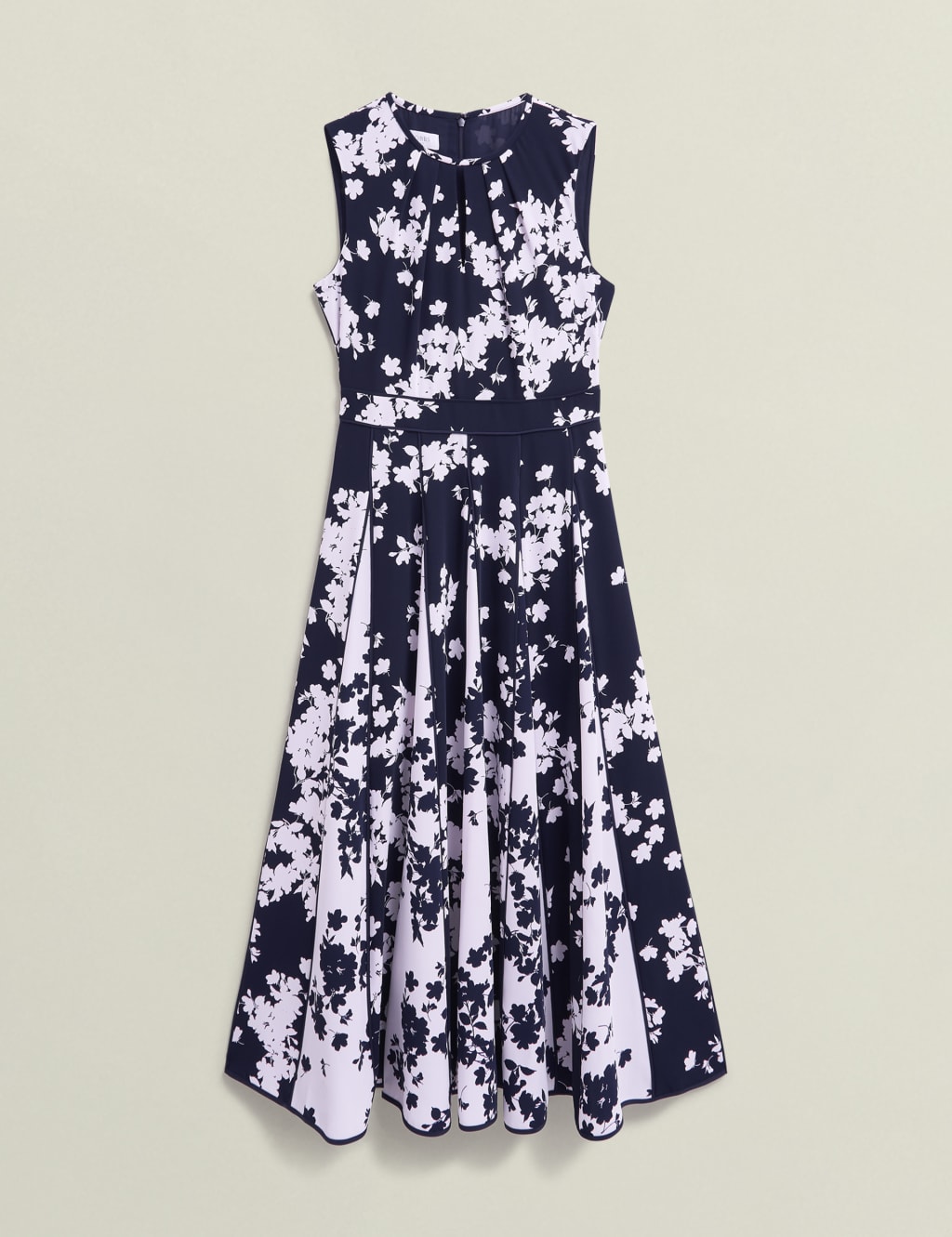 Angelica Floral Knee Length Skater Dress 2 of 8