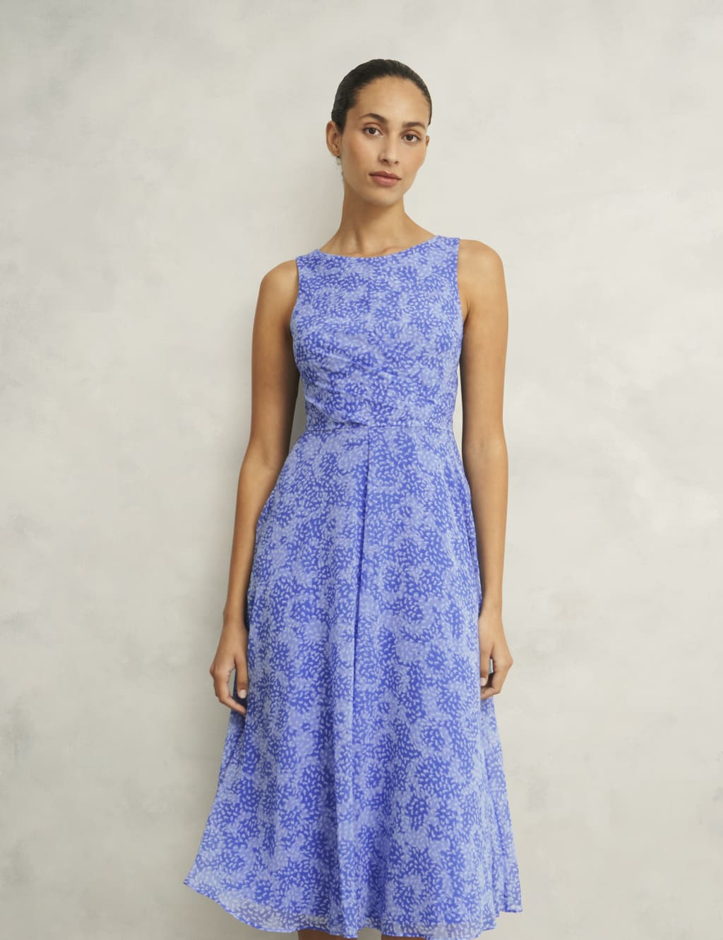 Printed Round Neck Midi Skater Dress 4 of 9