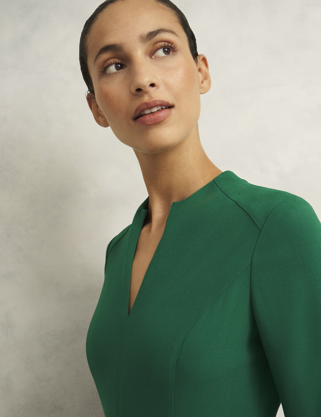 V-Neck Knee Length Shift Dress 5 of 6