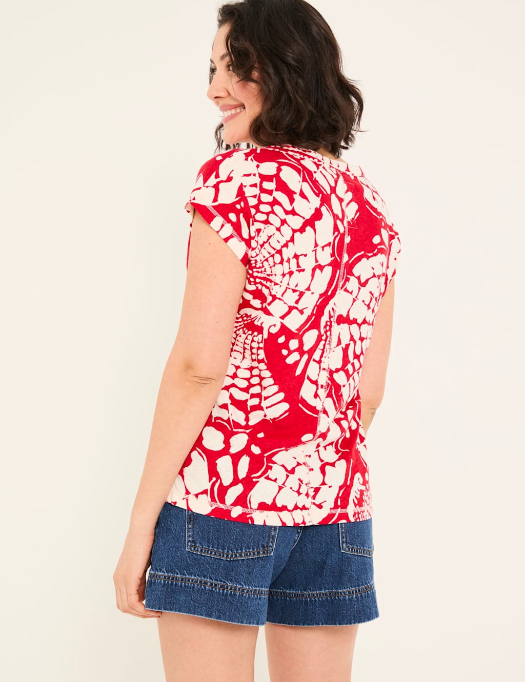 Linen Rich Printed V-Neck Top 3 of 5