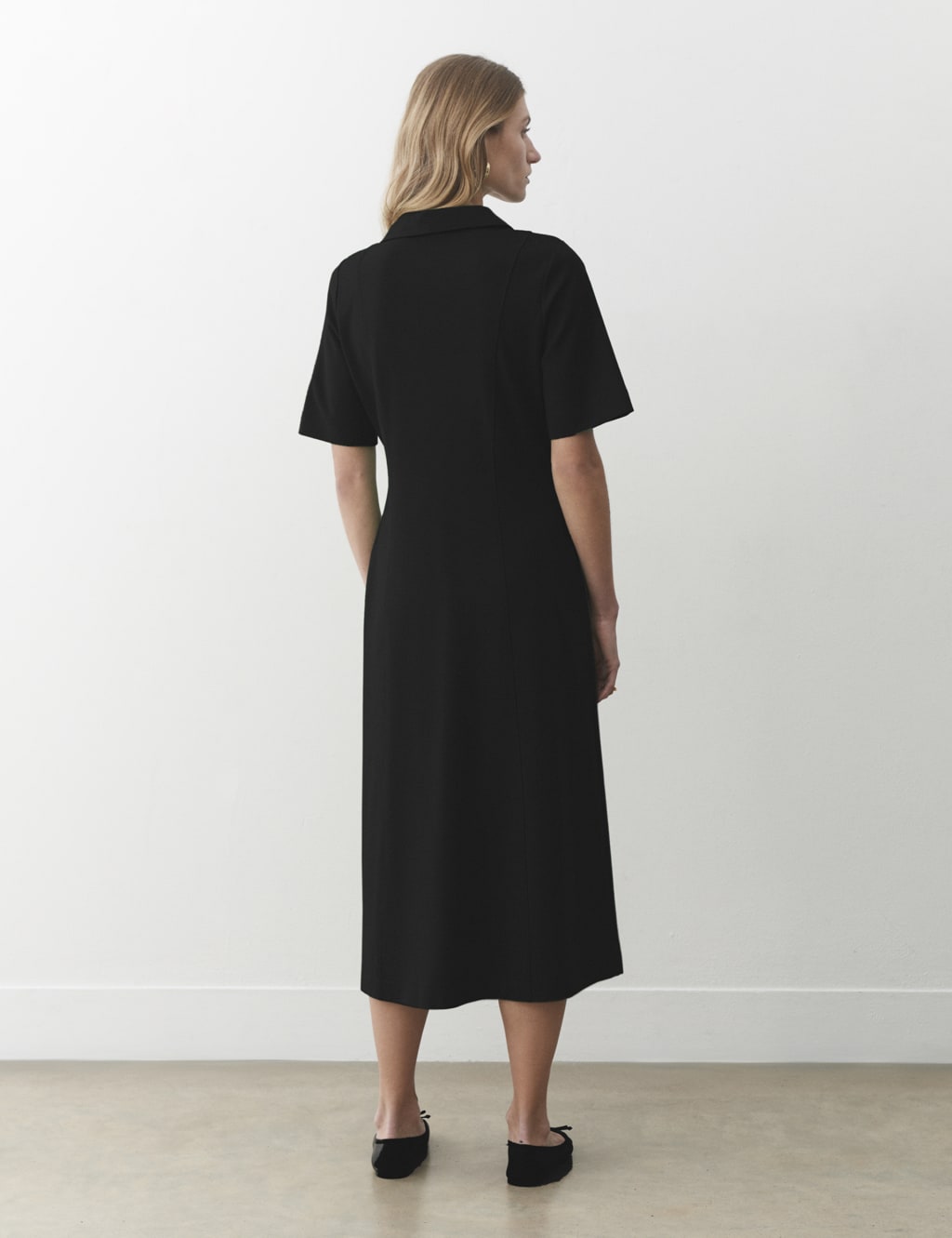 Collared V-Neck Midi Smock Dress 2 of 3