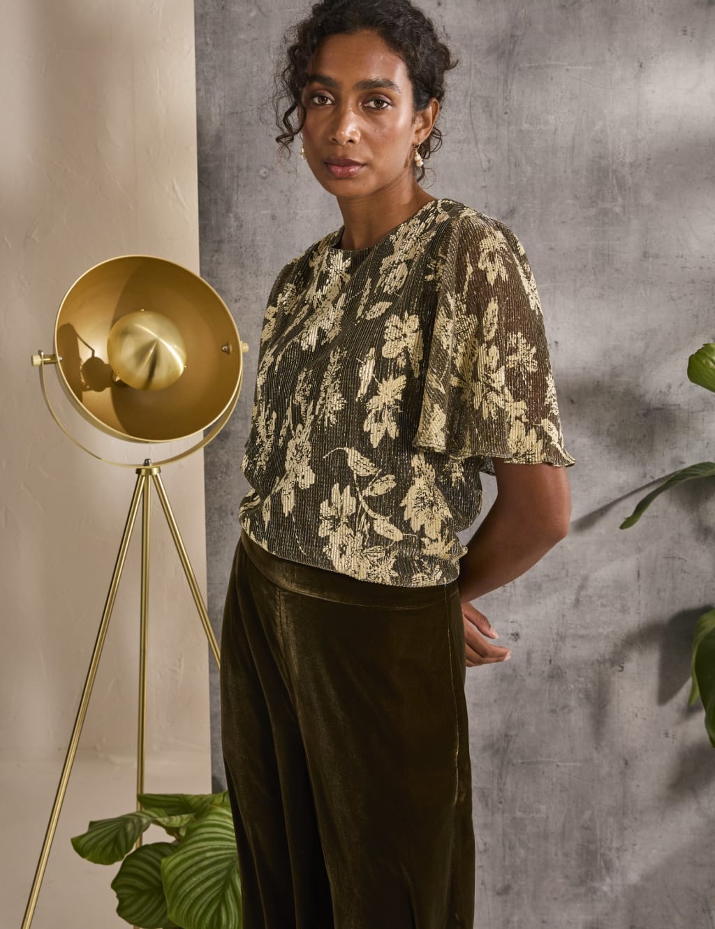 Floral Top 6 of 7