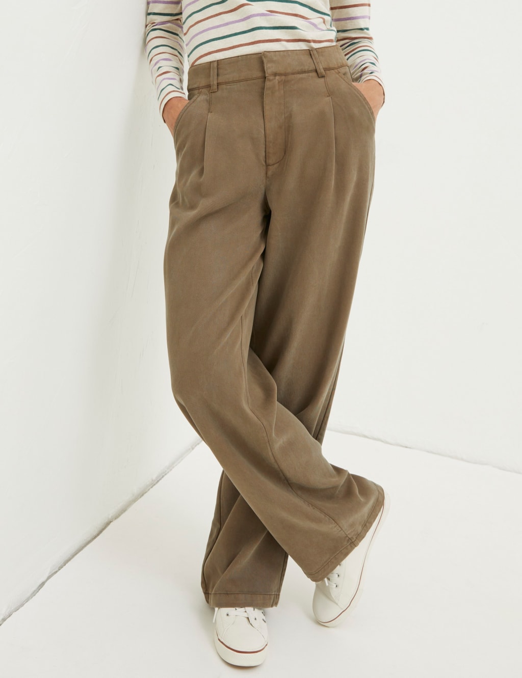 Pure Lyocell™ Pleat Front Wide Leg Trousers 3 of 5