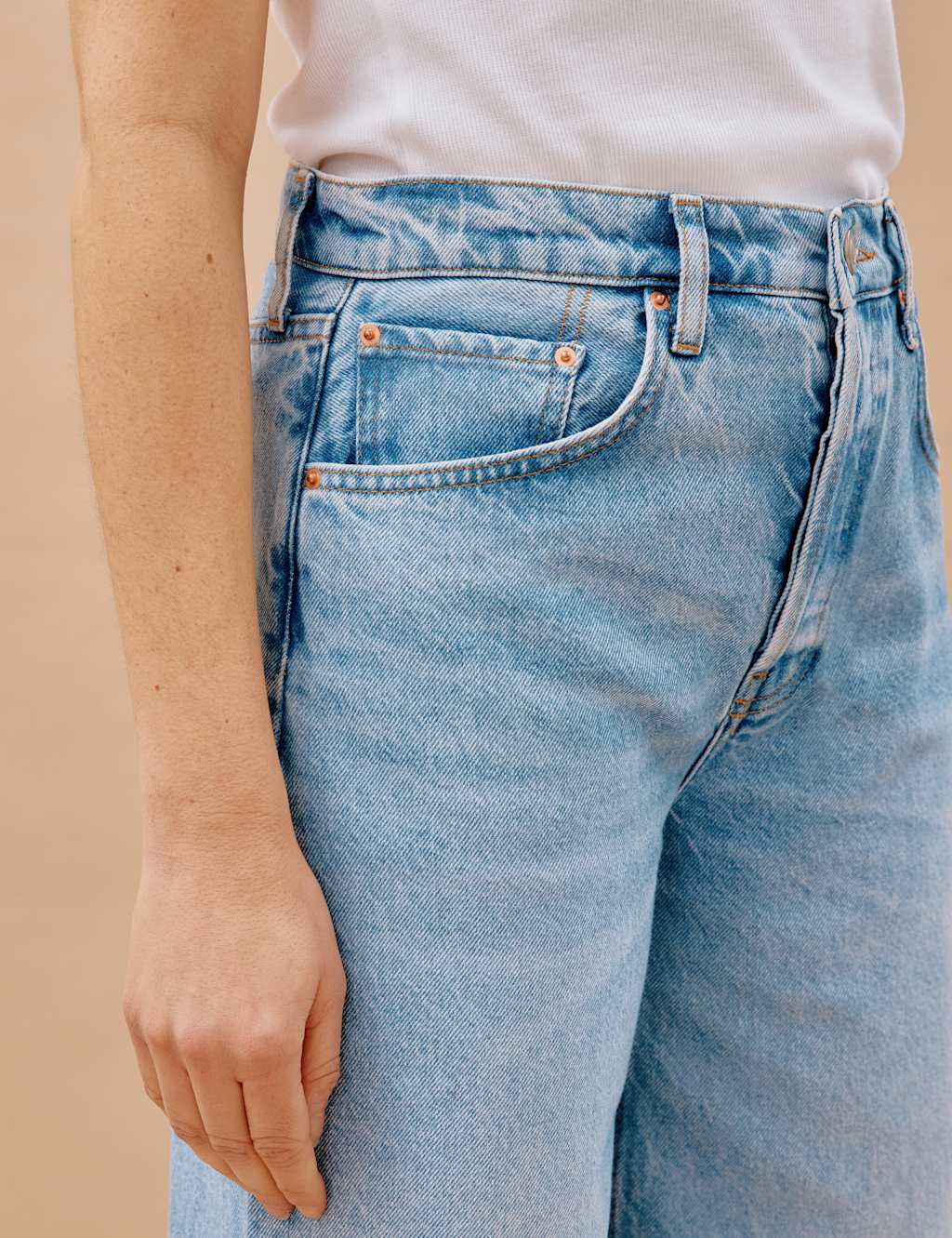 Mid Rise Wide Leg Cropped Jeans 5 of 5