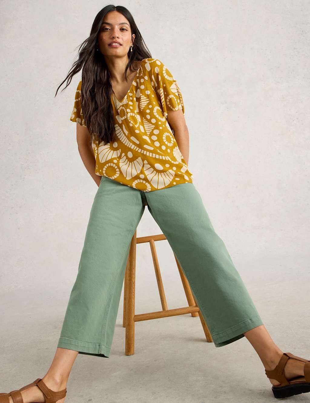 Printed V-Neck Top 5 of 6