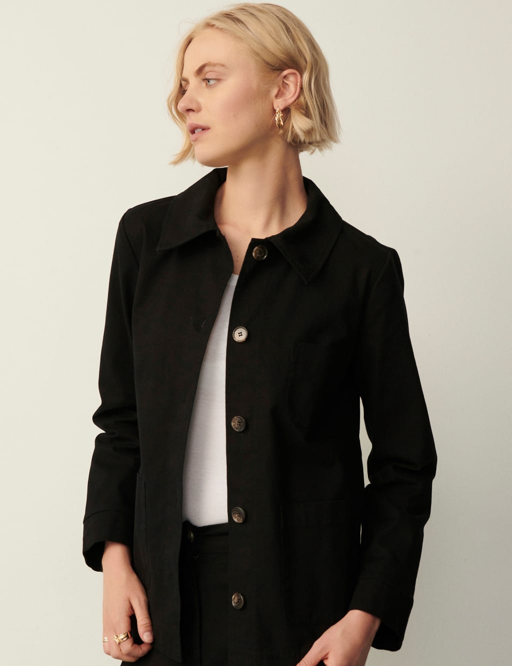 Short Jacket 2 of 4